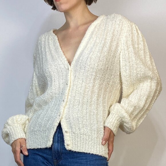 Vintage 1980s NUBBY Cream Cardigan with PUFF Sleeves & PEARL Buttons! Medium - Picture 4 of 7